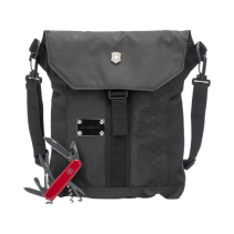 VICTORINOX, 13703T7U, Paquete Victorinox de Mochila ADVENTURE TRAVELER DELUXE y Navaja CLIMBER de 14 Funciones.
